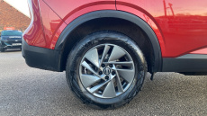 Nissan Qashqai 1.3 DiG-T MH Acenta Premium 5dr Petrol Hatchback